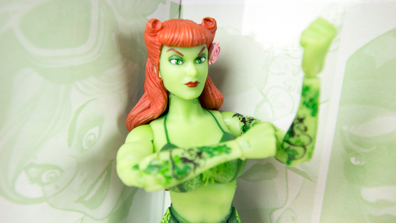 Illustration for article titled DC Comics Bombshells Action Figures Are Mostly GreatÂ